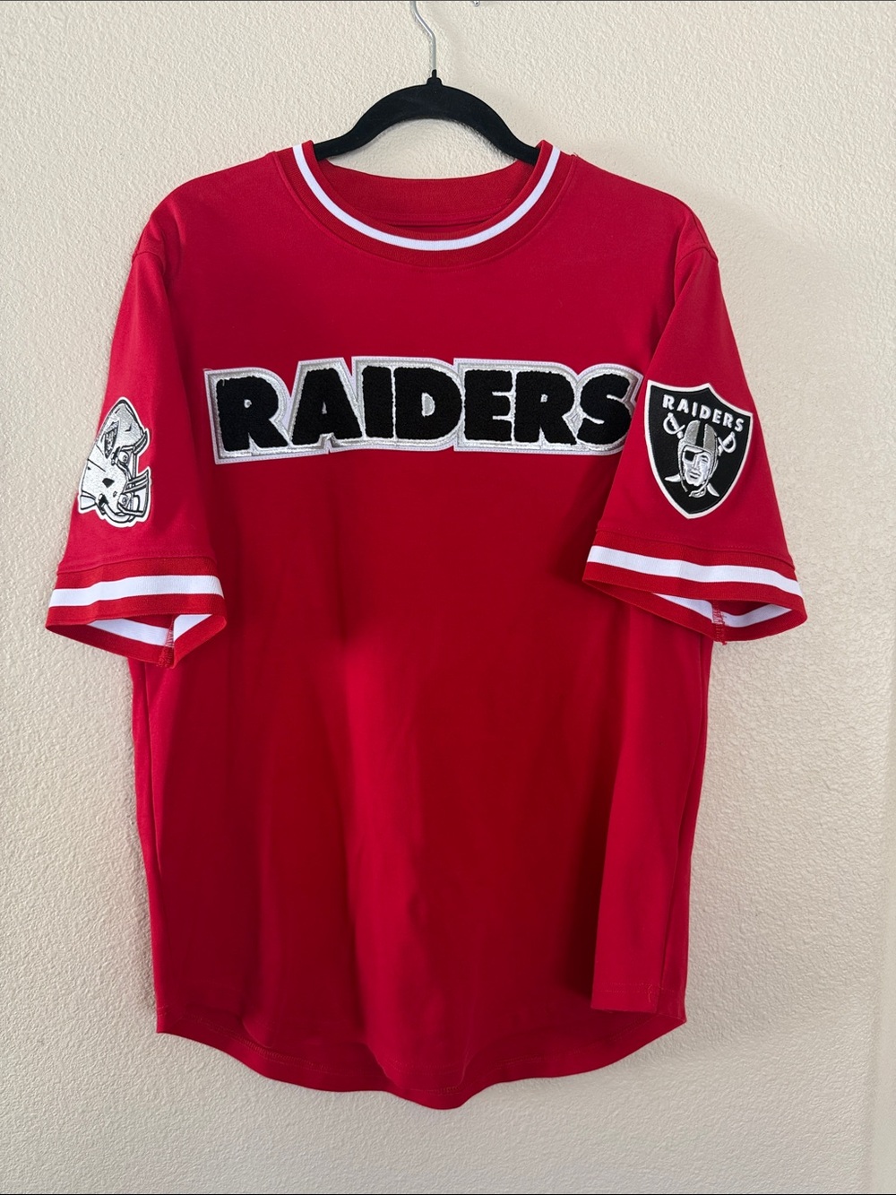 Pro Standard NFL Raiders Red Graphic Jersey Tee Men’s Size Med